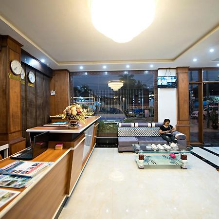 Vang Vieng Freedom Star'S Hotel Екстер'єр фото